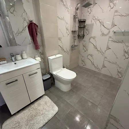 Apartamento Delux 2 - модерен до стария град и източната порта *