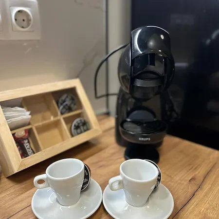 Delux 2 - модерен до стария град и източната порта פלובדיב